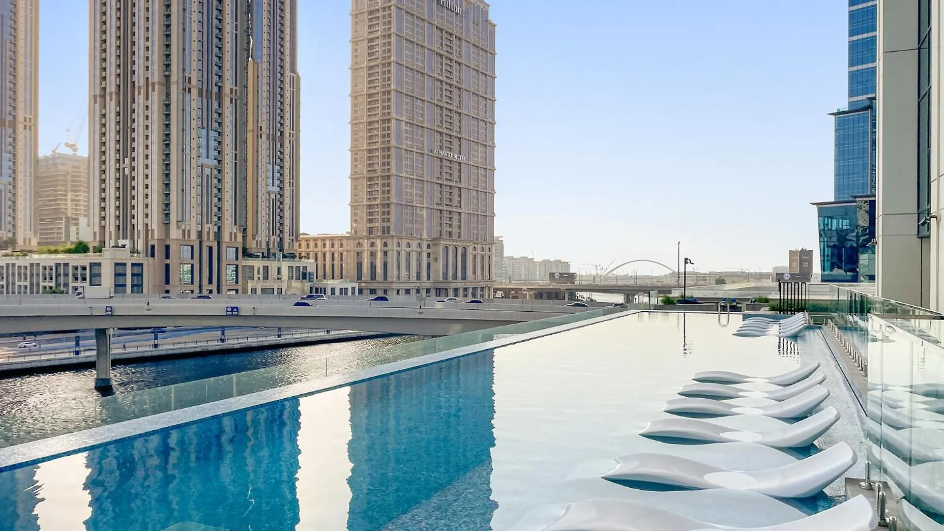 A-Living Elegant 1Br Apartment Near Dubai Mall & Burj Khalifa In Missoni Tower 0*,  United Arab Emirates